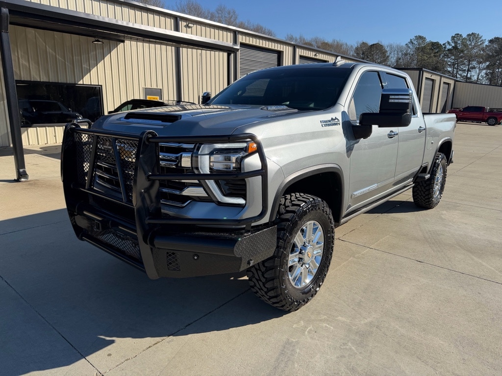 Used 2024 Chevrolet Silverado High Country Crew Cab