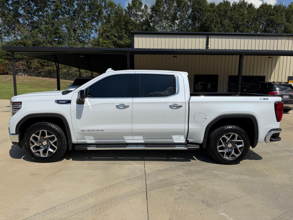 Used 2026 GMC Sierra SLT Crew Cab