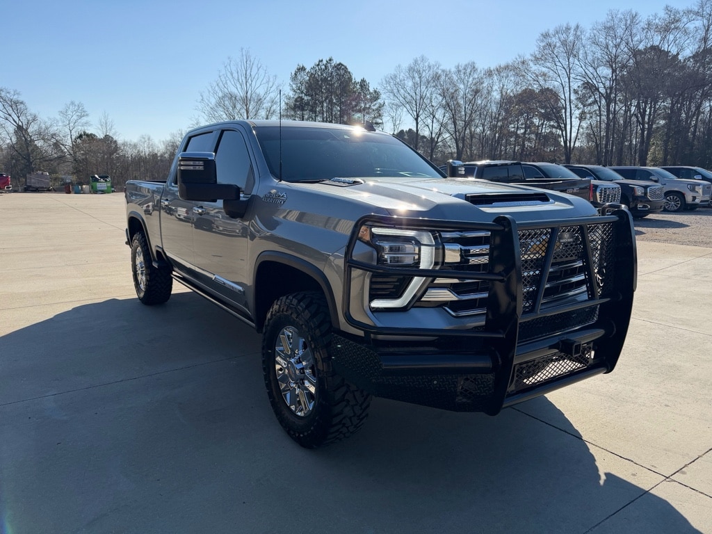 Used 2024 Chevrolet Silverado High Country Crew Cab
