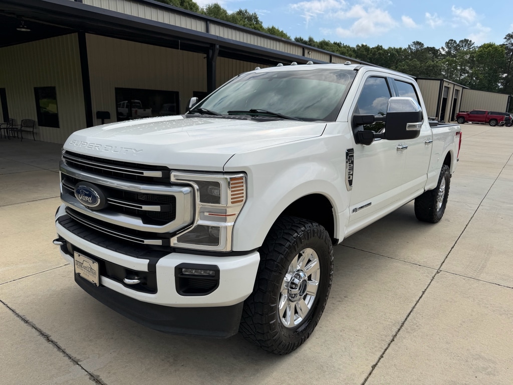 2022 Ford F-250 Platinum 4x4 Crew Cab 8' Box's photo