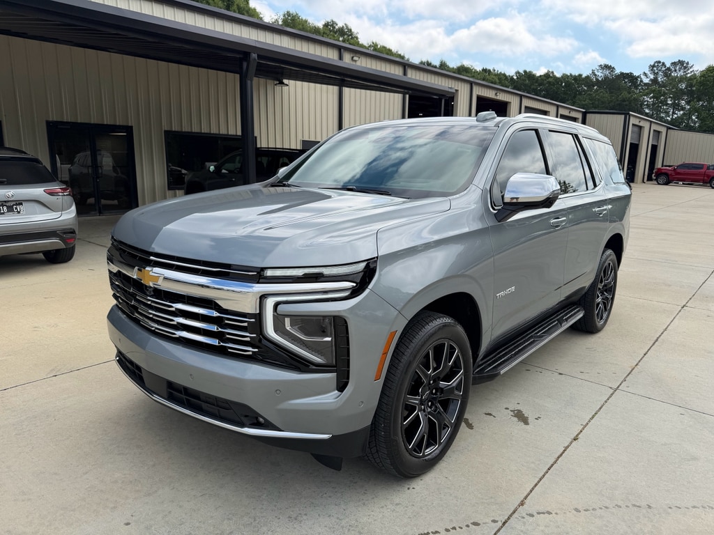 2025 Chevrolet Tahoe Premier 4WD's photo