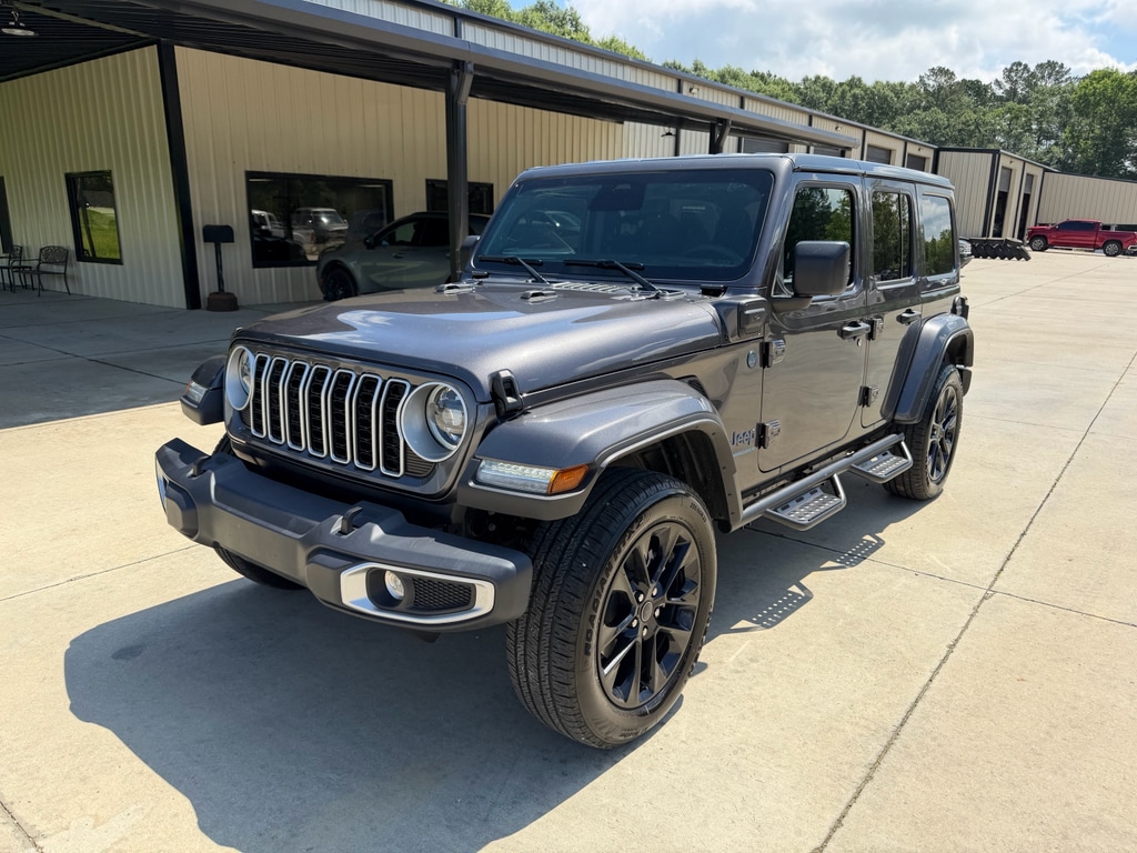 2025 Jeep Wrangler 4xe Sahara 4XE's photo