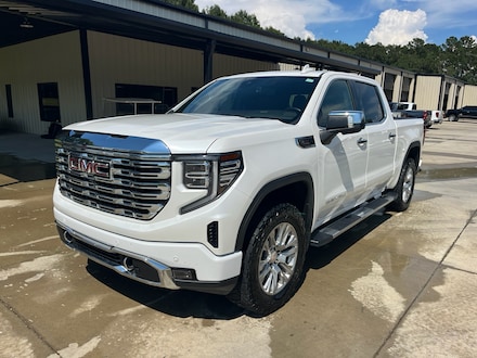 2023 GMC Sierra Denali Crew Cab