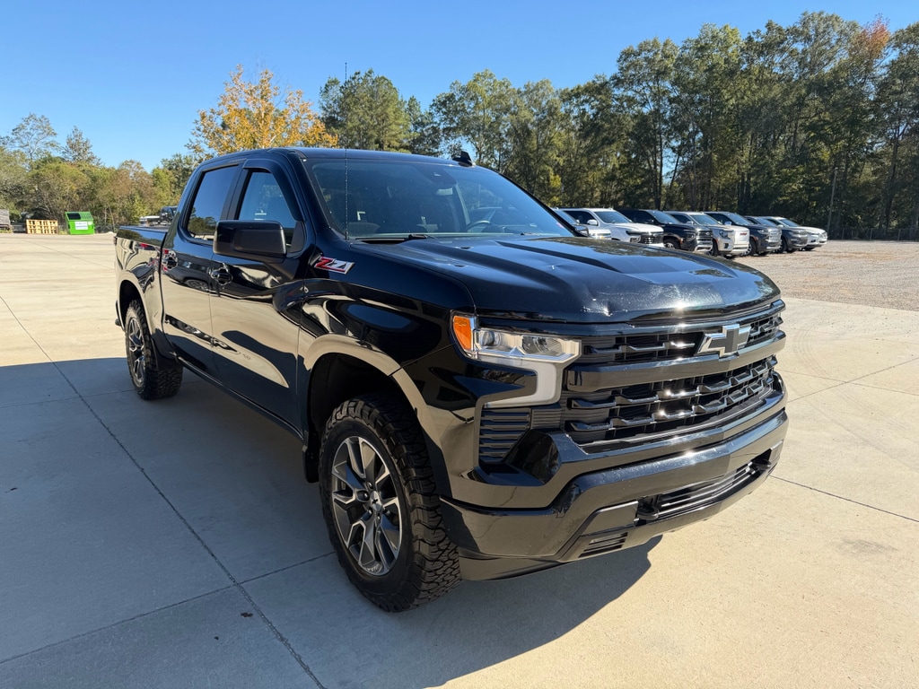 Used 2023 Chevrolet Silverado RST Crew Cab