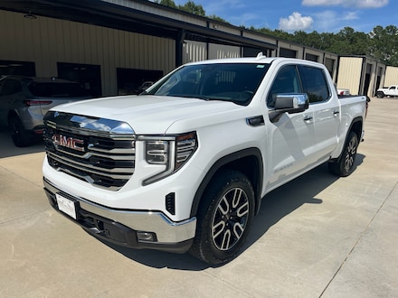 2023 GMC Sierra SLT Crew Cab