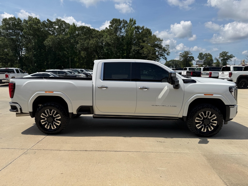 Used 2025 GMC Sierra Denali Ultimate Crew Cab