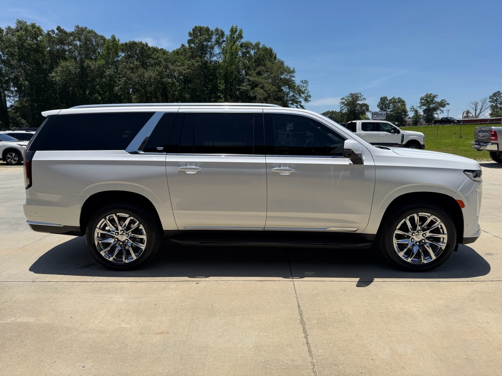 Used 2022 Cadillac Escalade ESV Premium Luxury Sport Utility