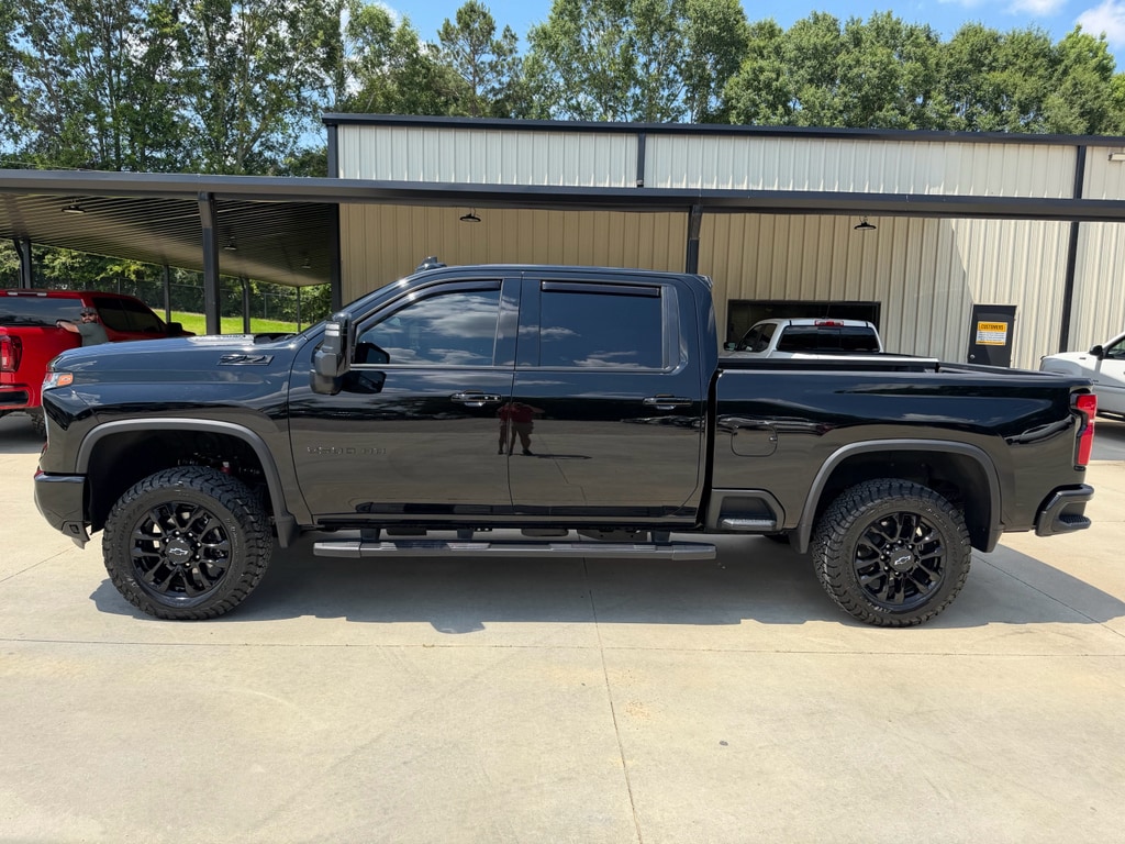 Used 2025 Chevrolet Silverado LTZ Crew Cab