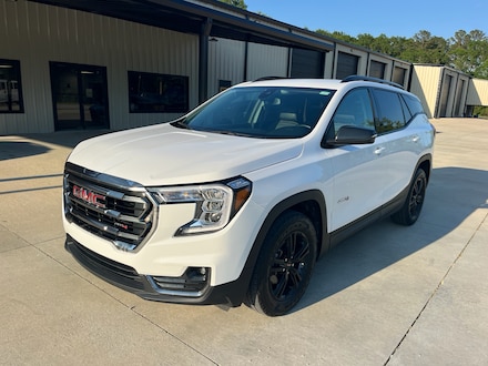 2023 GMC Terrain AT4 SUV