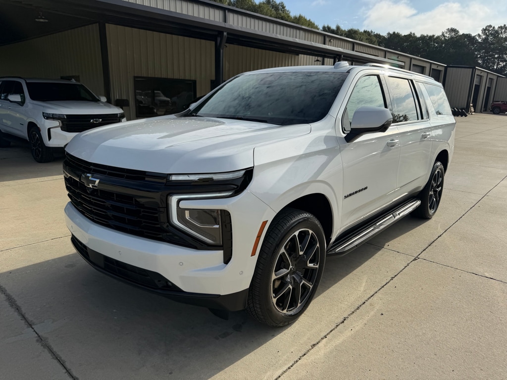 Used 2025 Chevrolet Suburban RST Sport Utility