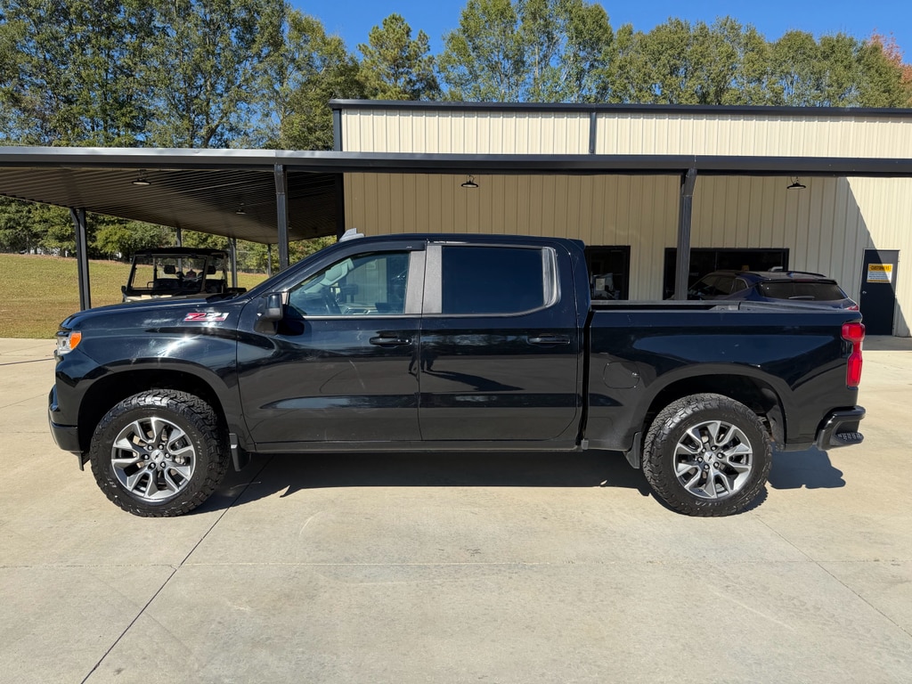 Used 2023 Chevrolet Silverado RST Crew Cab