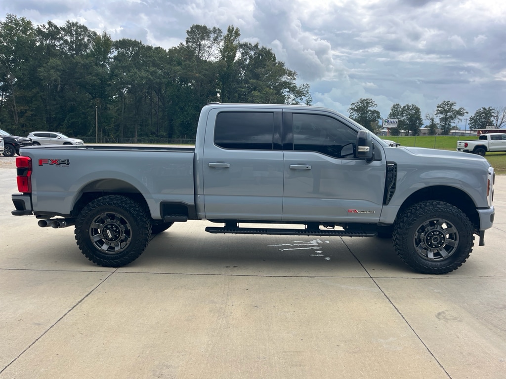 Used 2024 Ford F-250 Lariat Crew Cab