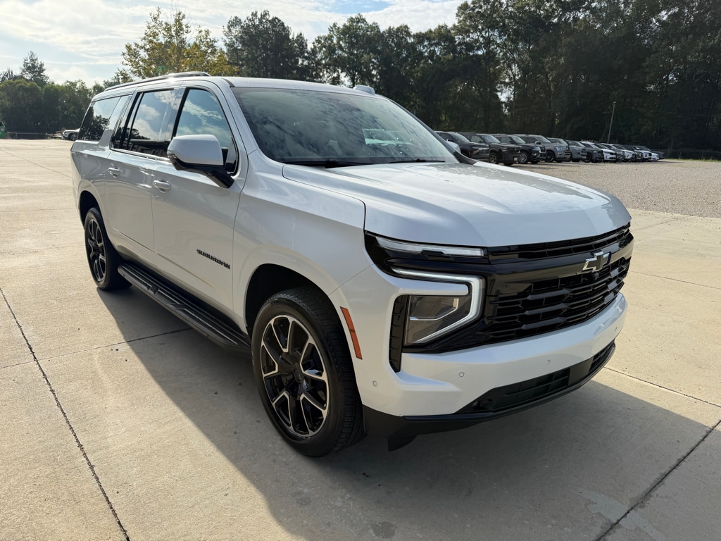 Used 2025 Chevrolet Suburban RST Sport Utility