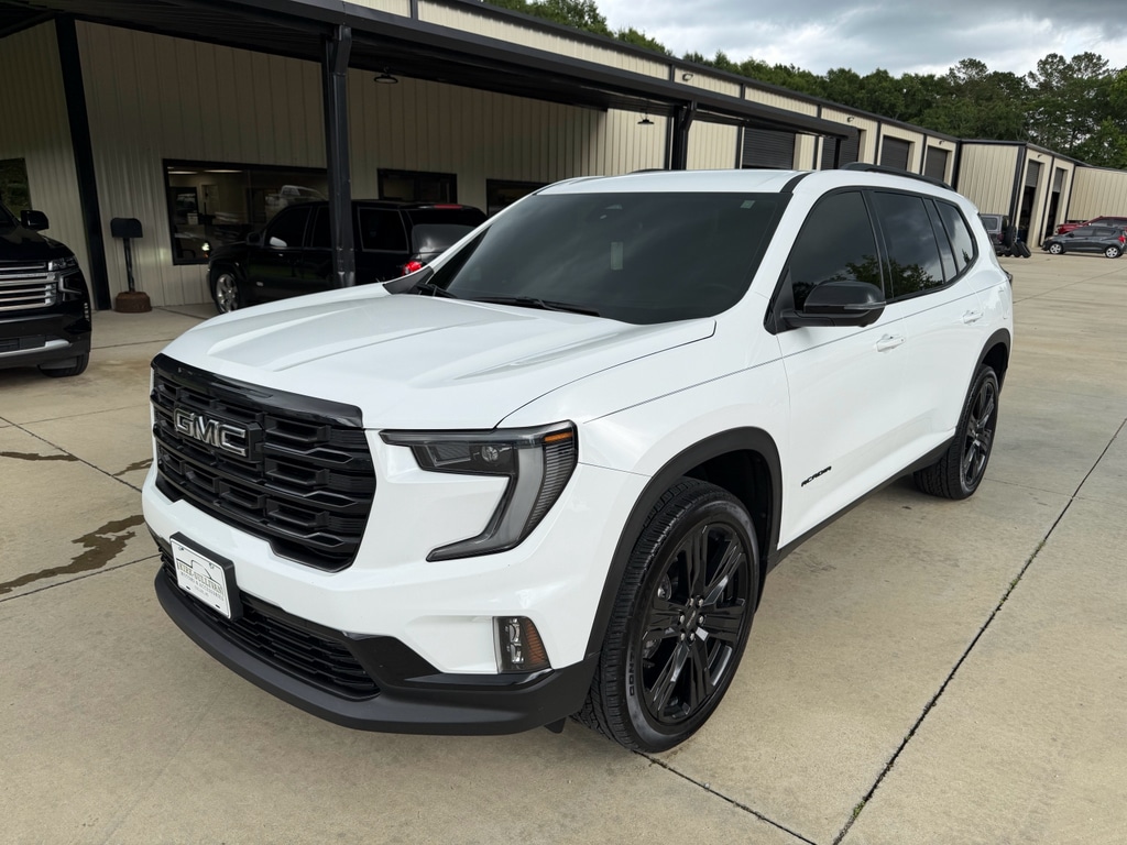 2025 GMC Acadia Elevation FWD's photo