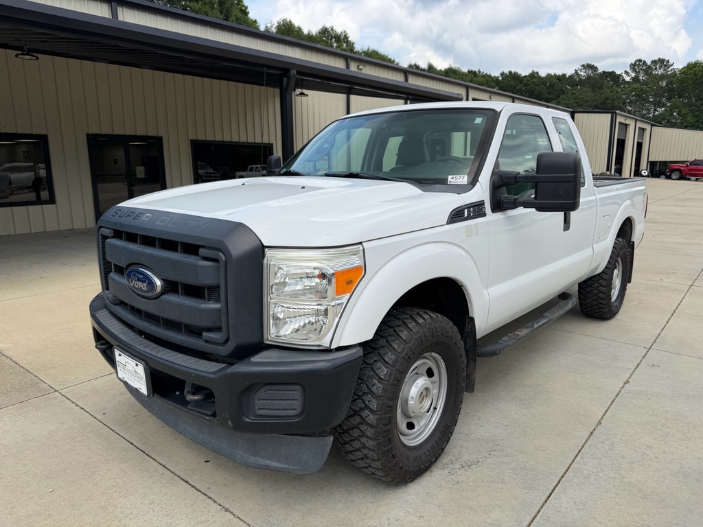 2016 Ford F-250 XLT 4x4 SuperCab 8' Box's photo