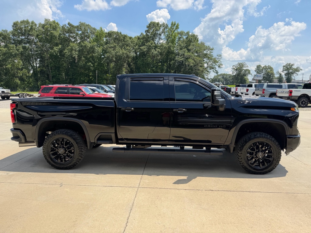 Used 2025 Chevrolet Silverado LTZ Crew Cab