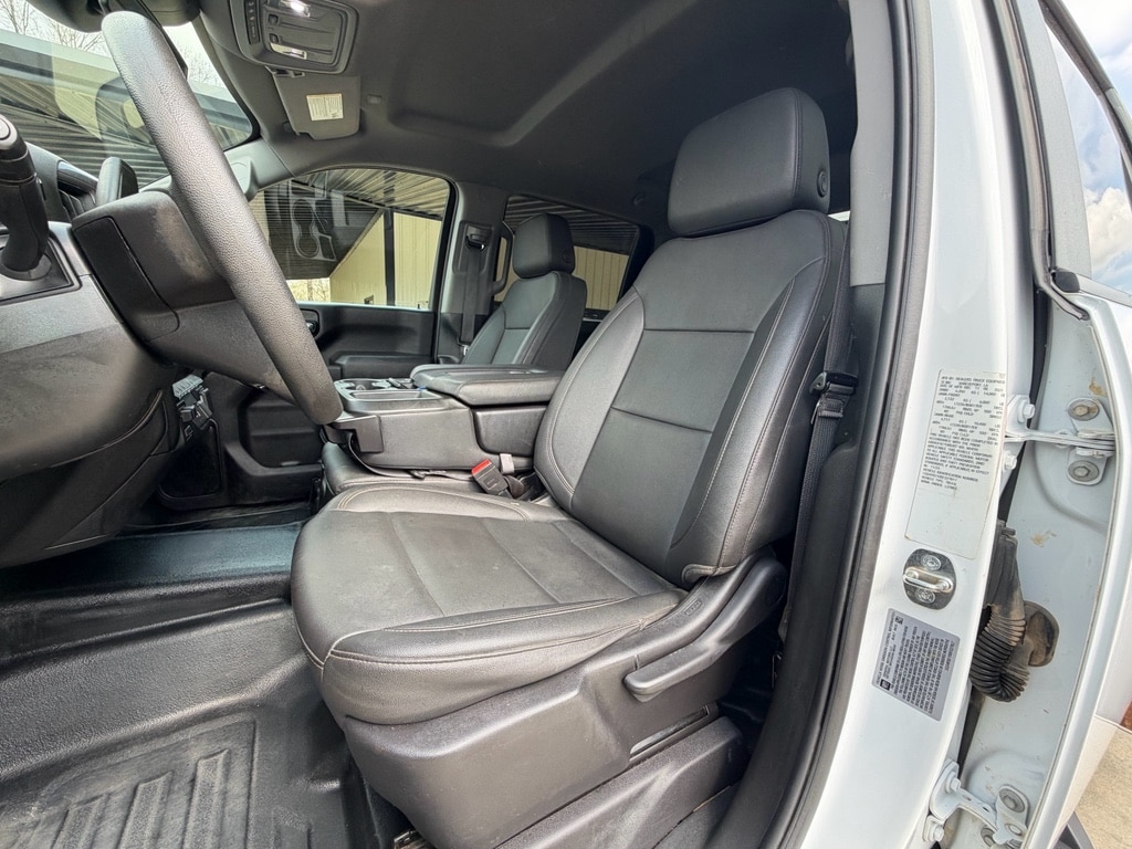 2024 GMC Sierra 3500HD Pro - Photo 8