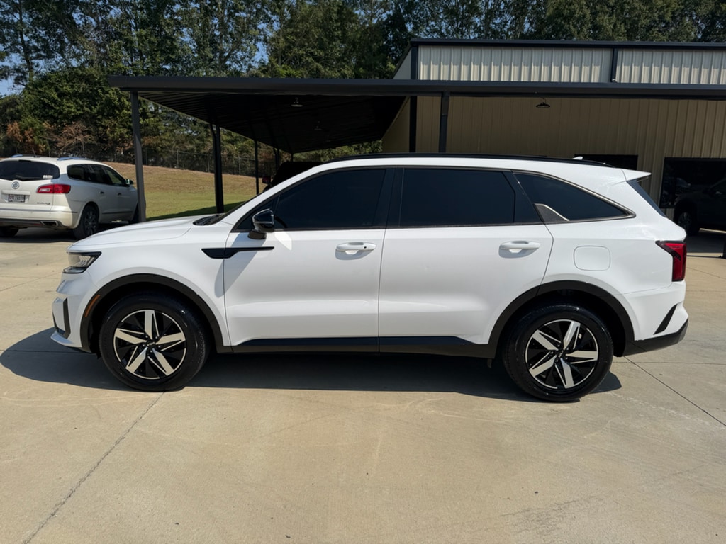 Used 2022 Kia Sorento EX Sport Utility