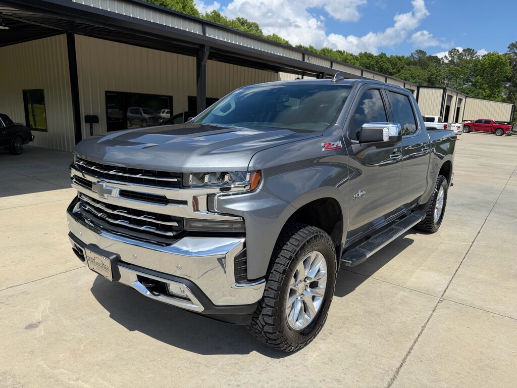 2021 Chevrolet Silverado 1500 LTZ 4X4 Crew Cab Short Box's photo