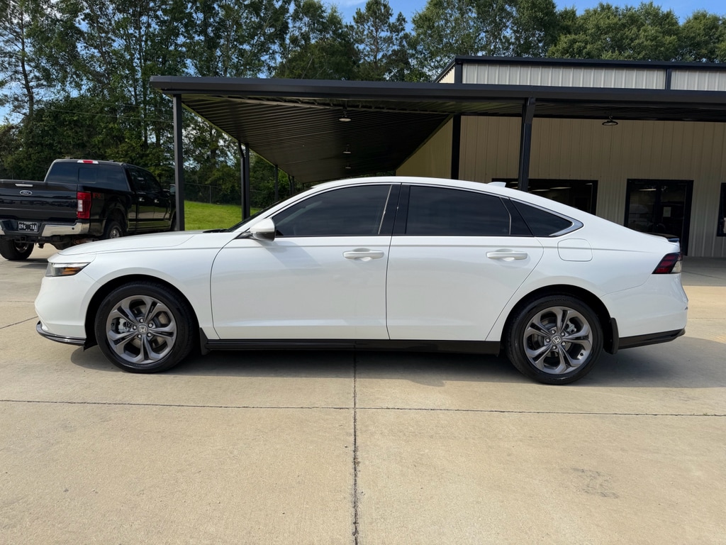 Used 2024 Honda Accord Hybrid EX-L Sedan