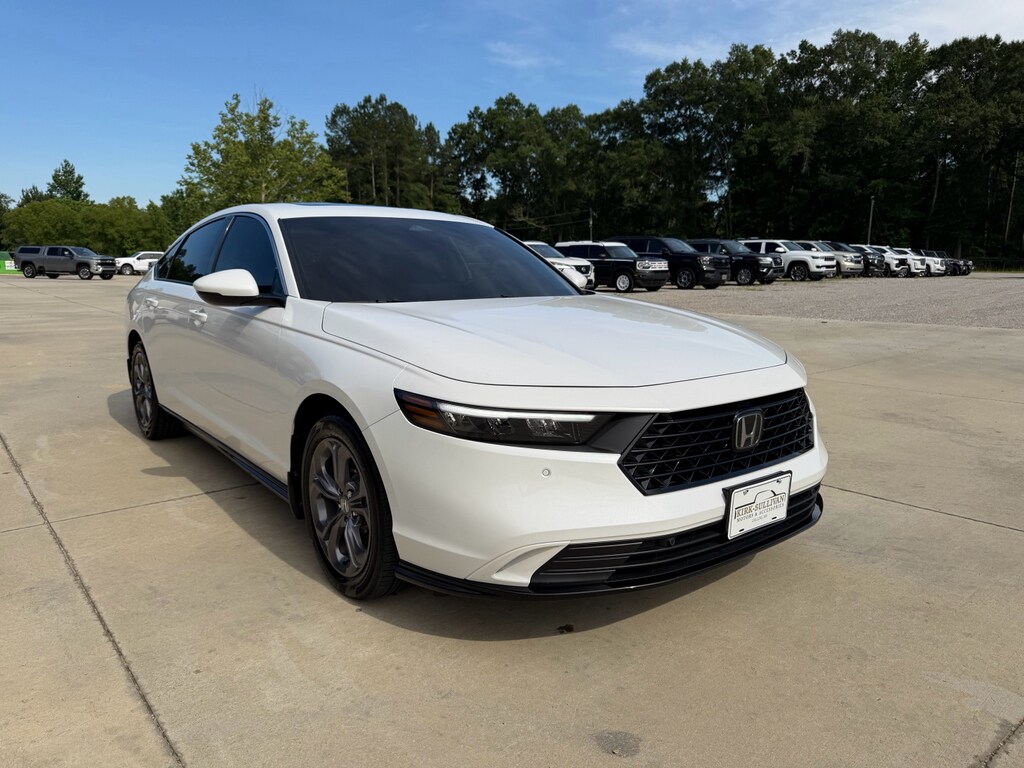 Used 2024 Honda Accord Hybrid EX-L Sedan
