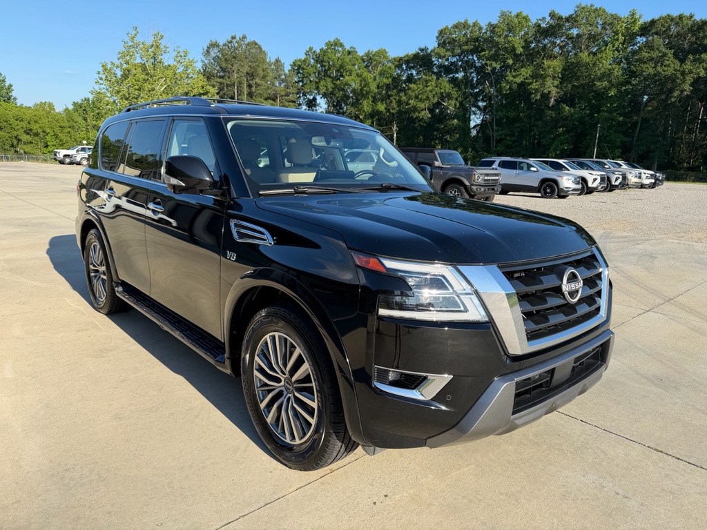 2021 Nissan Armada SL - Photo 2