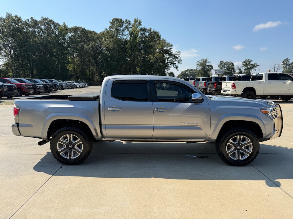 Used 2017 Toyota Tacoma Limited Double Cab