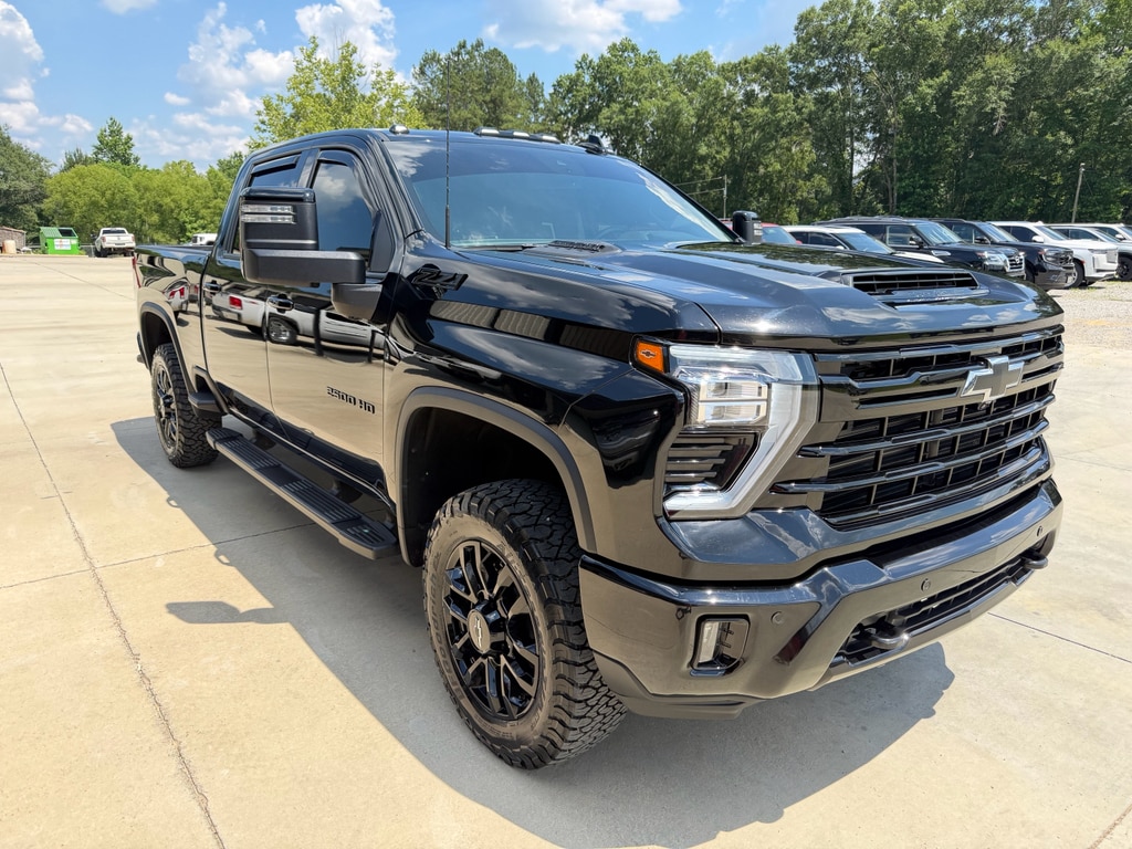 Used 2025 Chevrolet Silverado LTZ Crew Cab