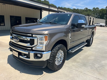 2022 Ford F-350 XLT Crew Cab