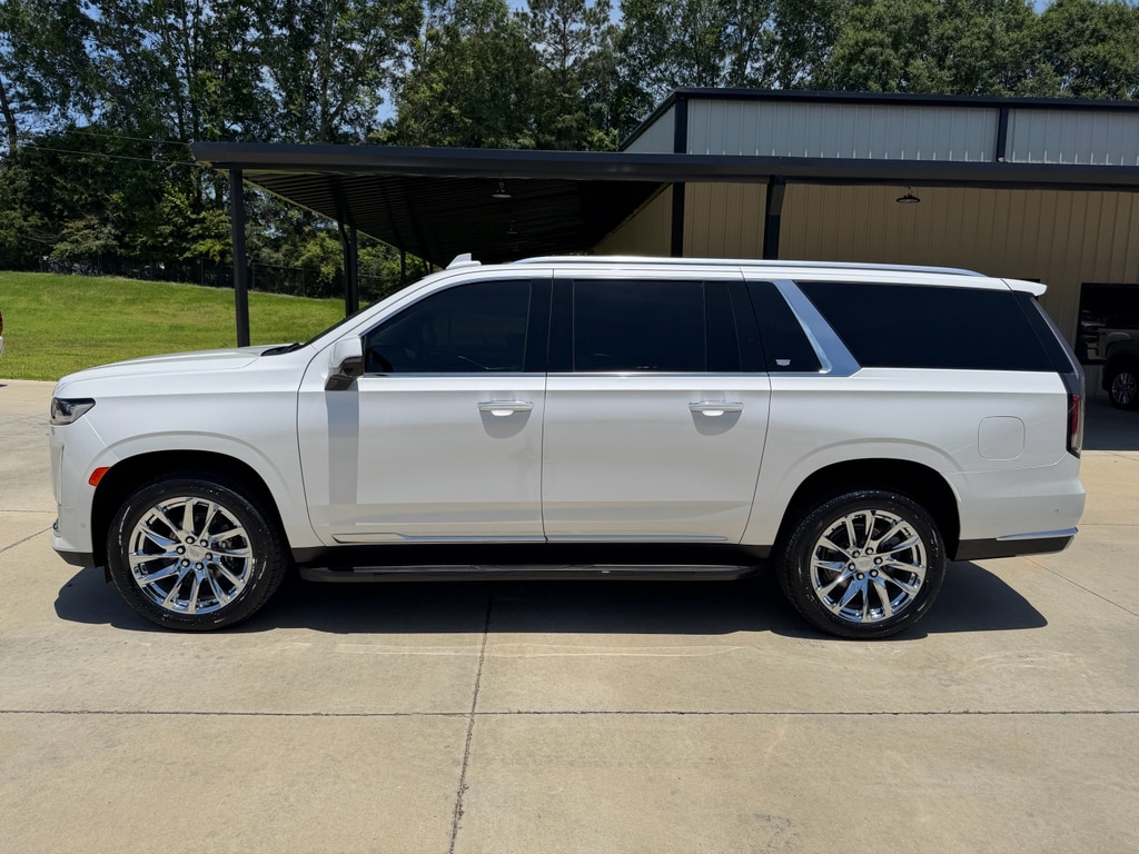 Used 2022 Cadillac Escalade ESV Premium Luxury Sport Utility