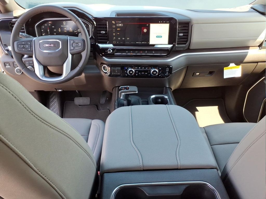 2026 GMC Sierra 1500 SLT - Photo 11