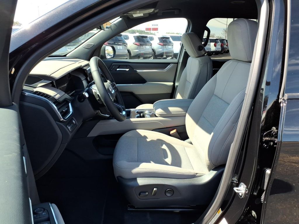 2026 GMC Acadia Elevation - Photo 17