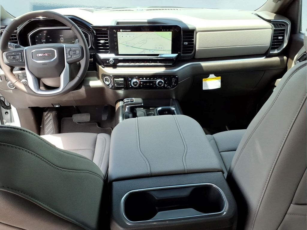 2026 GMC Sierra 1500 SLT - Photo 11