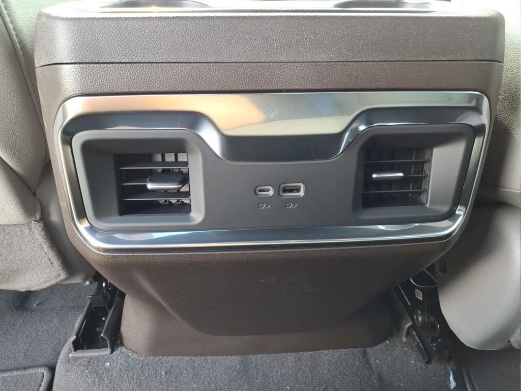 2026 GMC Sierra 1500 SLT - Photo 14