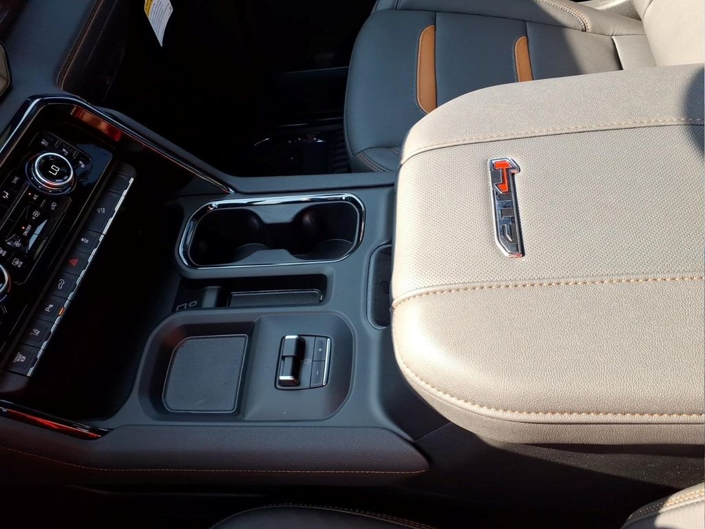 2026 GMC Sierra 2500HD AT4 - Photo 23