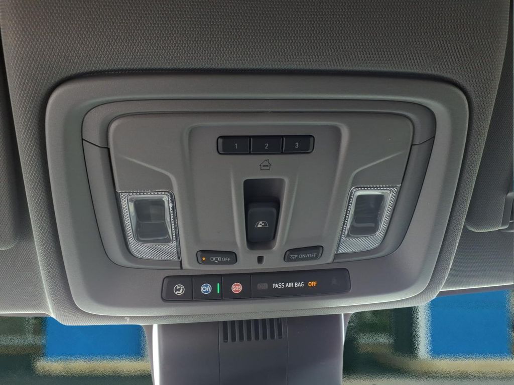 2026 GMC Sierra 1500 SLT - Photo 22