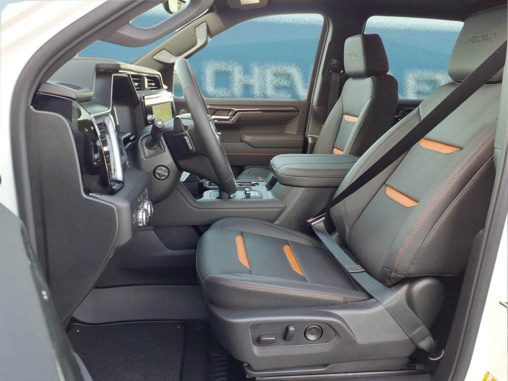 2026 GMC Sierra 1500 AT4 - Photo 16