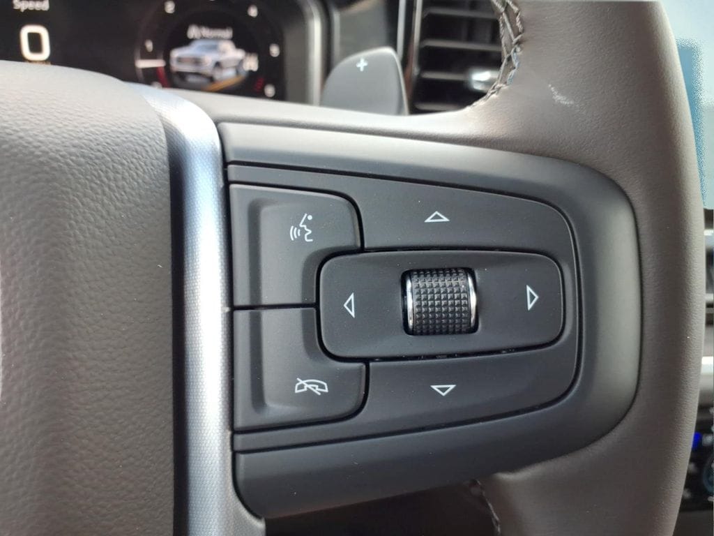 2026 GMC Sierra 1500 SLT - Photo 17