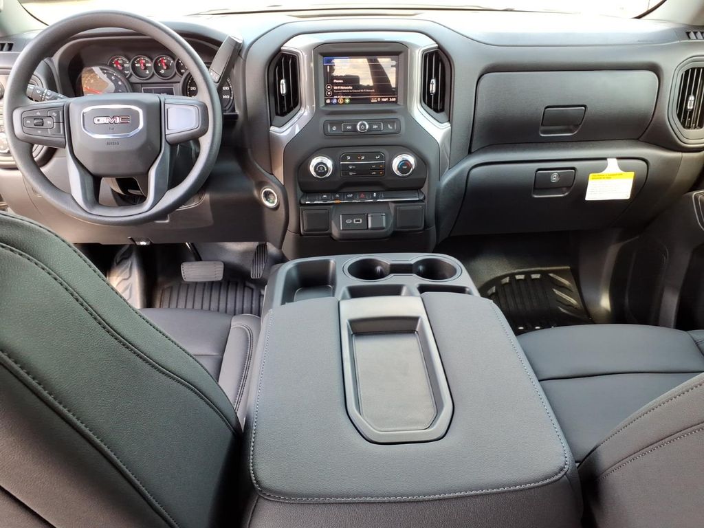 2026 GMC Sierra 1500 Pro - Photo 10