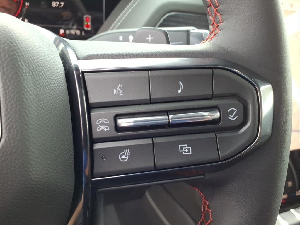 2026 GMC Yukon AT4 Ultimate - Photo 23