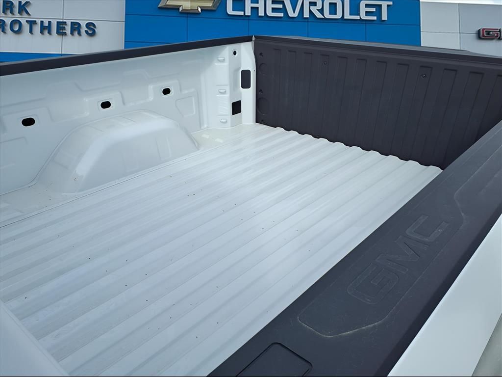 2026 GMC Sierra 1500 Pro - Photo 16