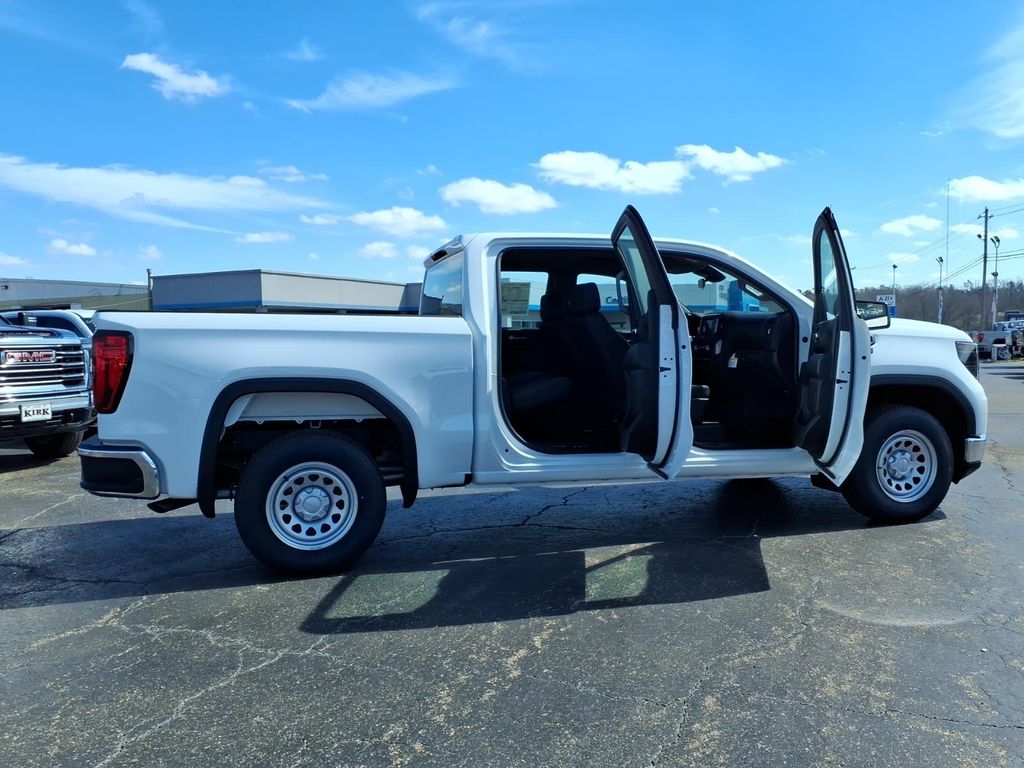 2026 GMC Sierra 1500 Pro - Photo 10