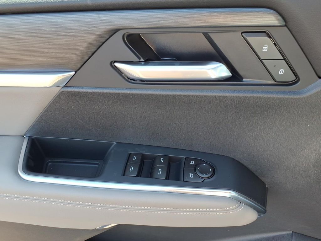 2026 GMC Acadia Elevation - Photo 18