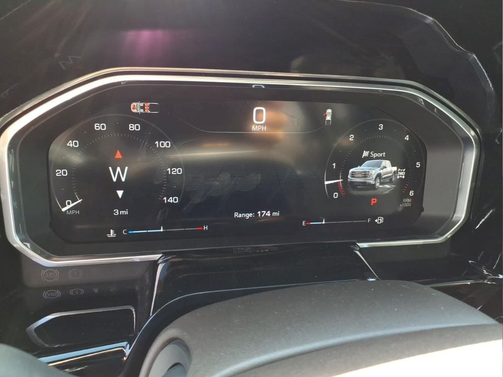 2026 GMC Sierra 1500 SLT - Photo 18