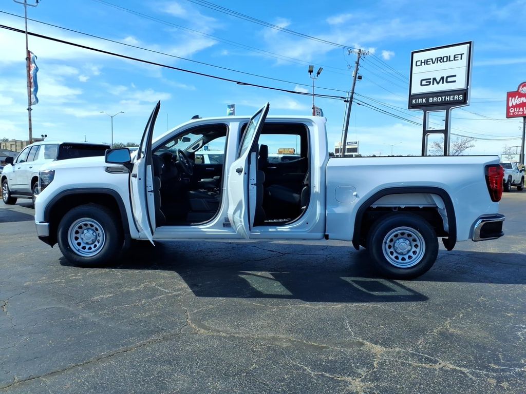 2026 GMC Sierra 1500 Pro - Photo 9