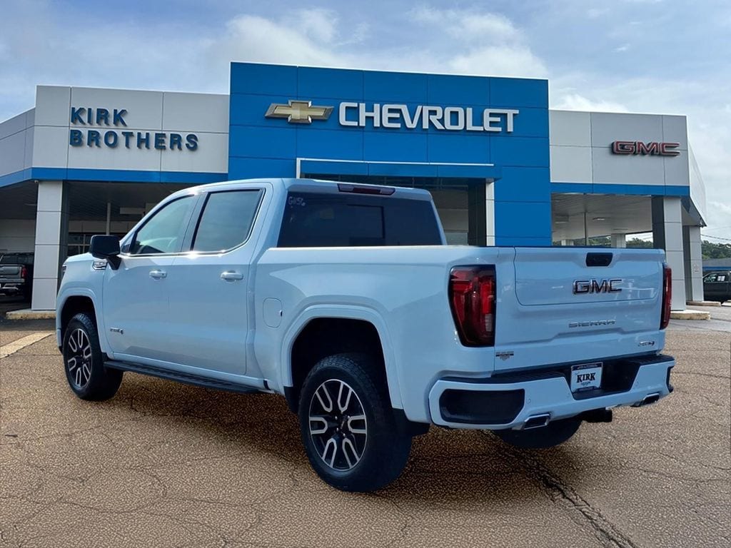 2026 GMC Sierra 1500 AT4 - Photo 10