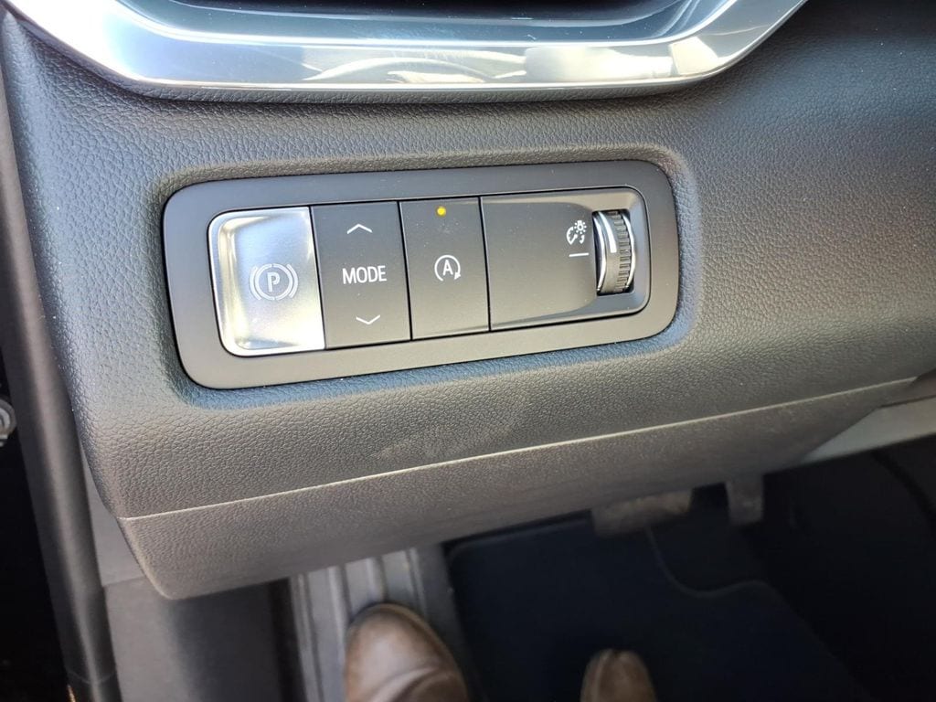 2026 GMC Acadia Elevation - Photo 19