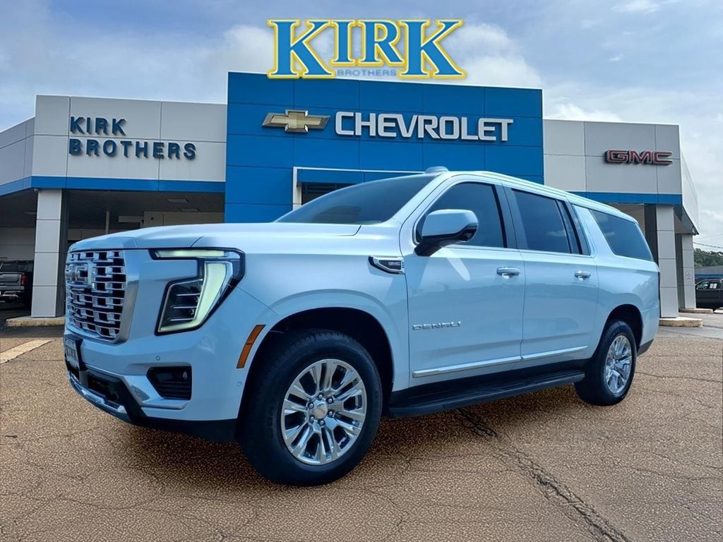 2026 GMC Yukon Denali 2WD's photo