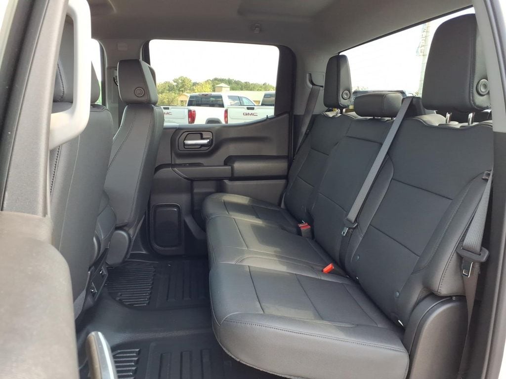 2026 GMC Sierra 1500 Pro - Photo 9