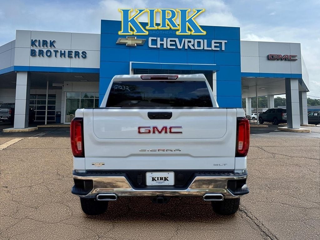 New 2026 GMC Sierra 1500 SLT Truck
